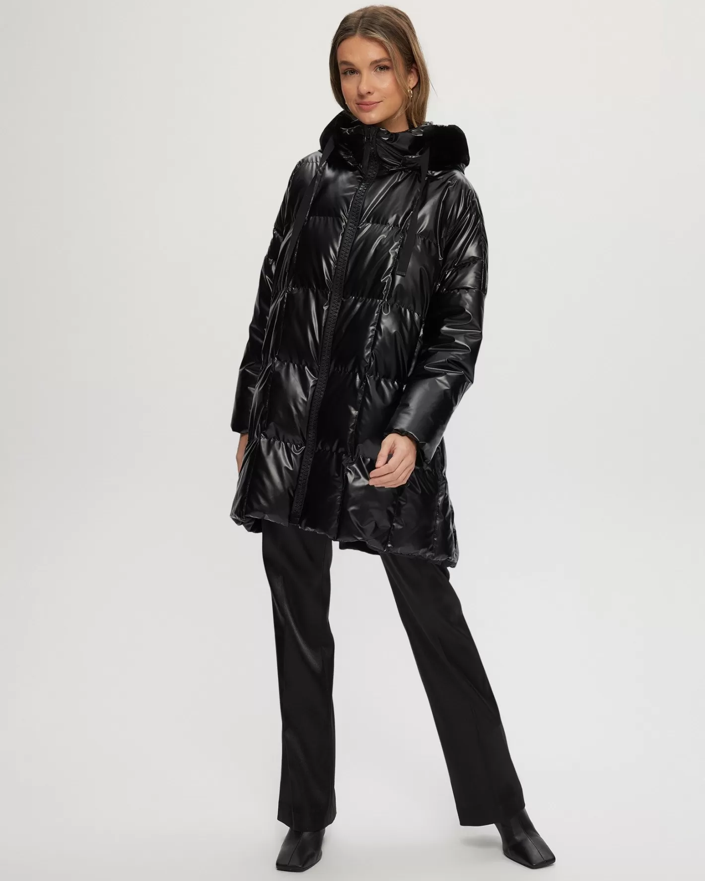 Doudoune Chaude Matelassée GORSKI Pour Femme - Style Montréal Élégant avec Capuche en Agneau Shearling d'Exception  

Parka Hiver Femme GORSKI Confort Premium - Matelassage Montréalais et Capuche Doublée en Véritable Laine d'Agneau  

Doudoune Femme Chic et Fonctionnelle GORSKI - Inspiration Montréal, Capuche Bordée d'un Shearling d'Agneau Sélectionné  

Manteau d'Hiver Matelassé GORSKI Pour Elle - Élégance Québécoise avec Capuche en Laine d'Agneau Haut de Gamme