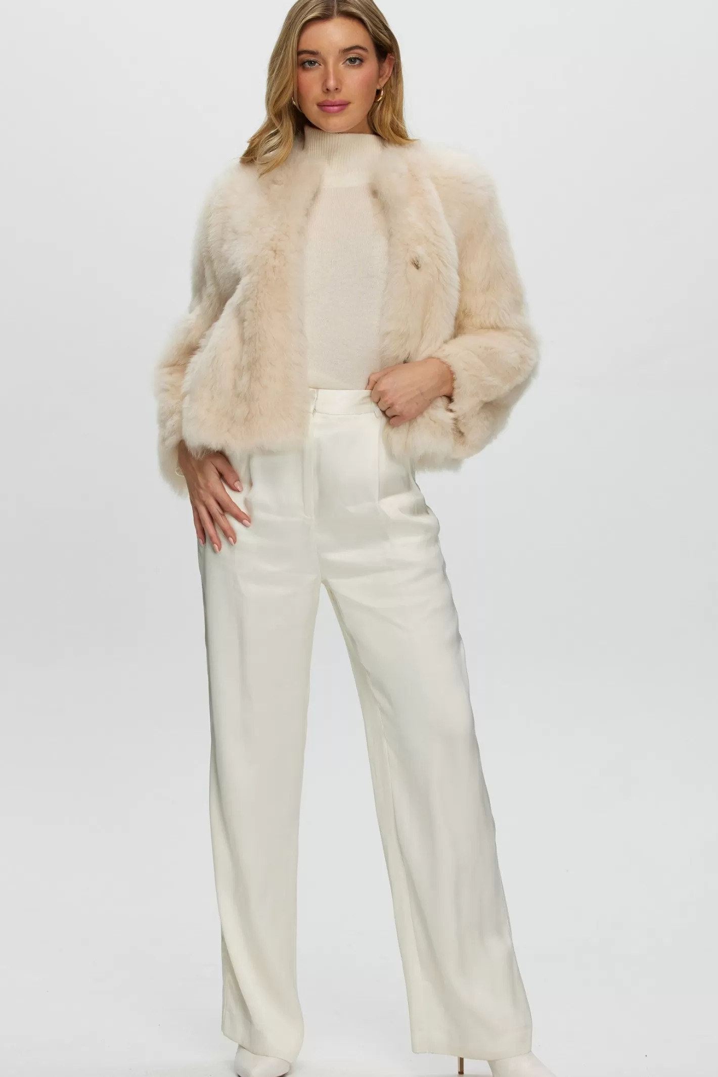 Veste réversible en agneau shearling Toscana - Design sans col avec manches trois-quarts - Collection GORSKI Montréal pour femme