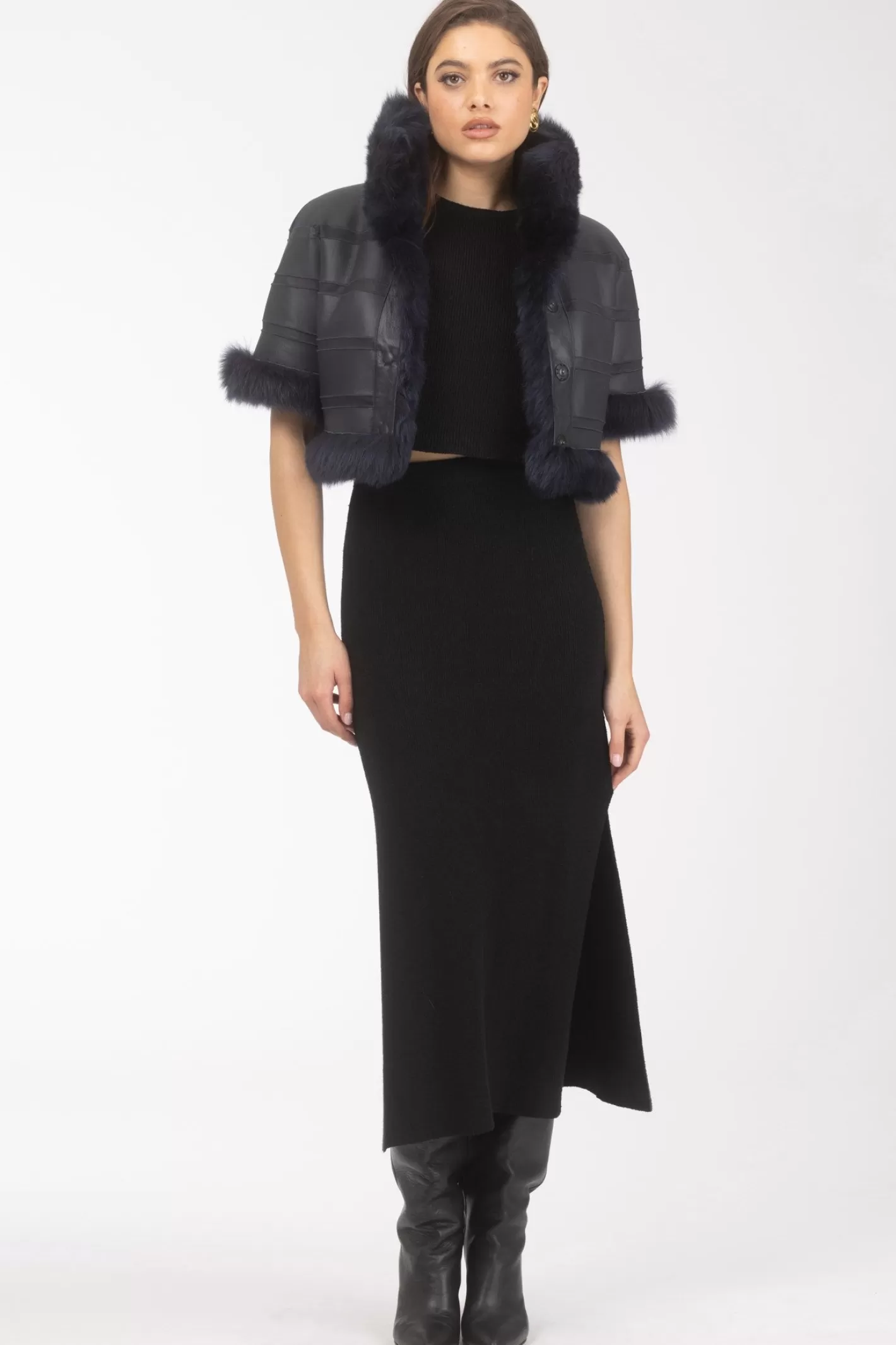 Boléro réversible en agneau shearling GORSKI - Style Montréalais élégant avec manches courtes - Veste légère pour femme