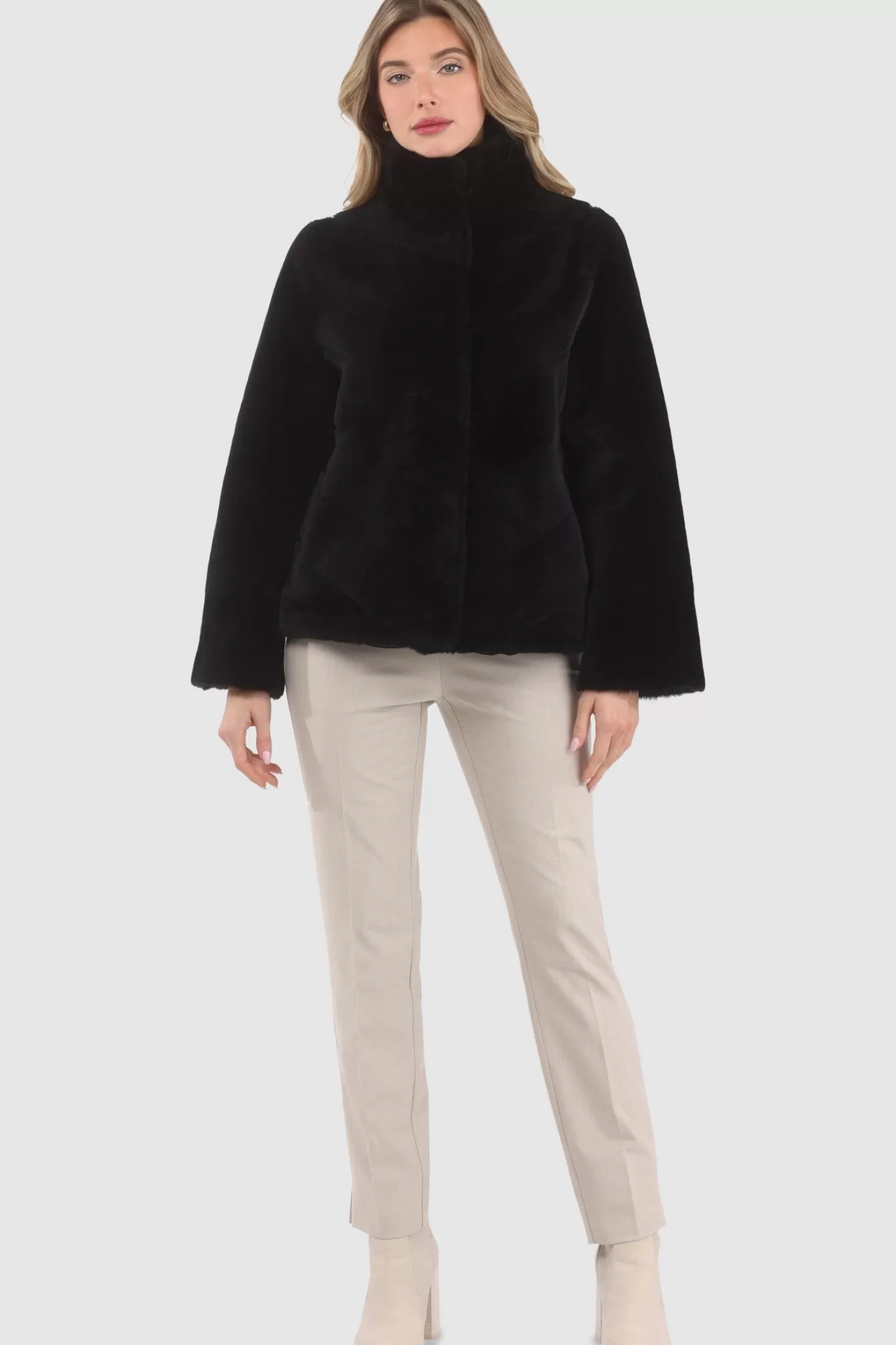 Veste réversible GORSKI Montréal pour femme – Doudoune en laine mérinos et agneau shearling avec motif chevron et ourlet droit