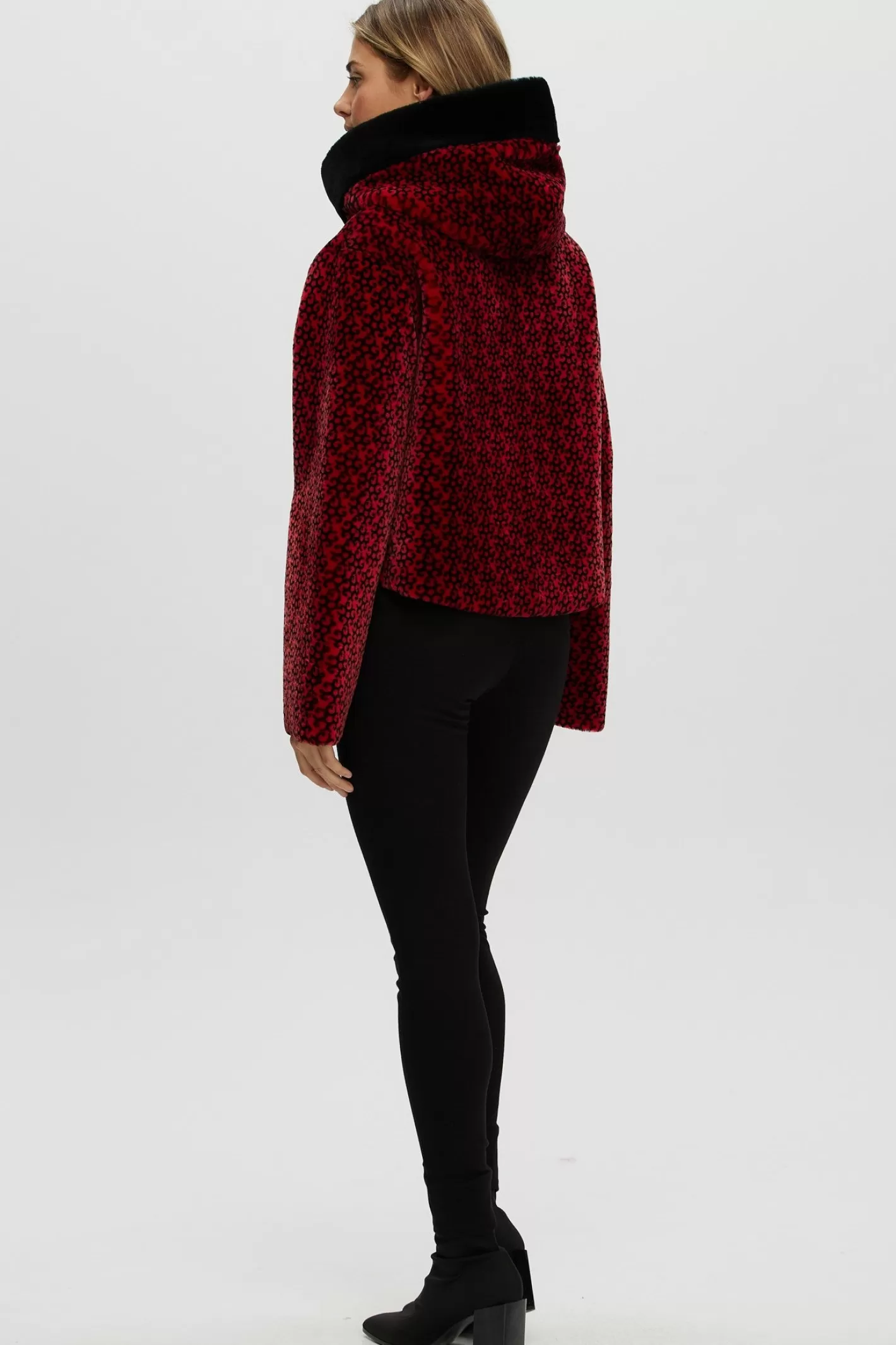 Manteau d'hiver réversible femme en laine mérinos et agneau - Style urbain Montréal par GORSKI