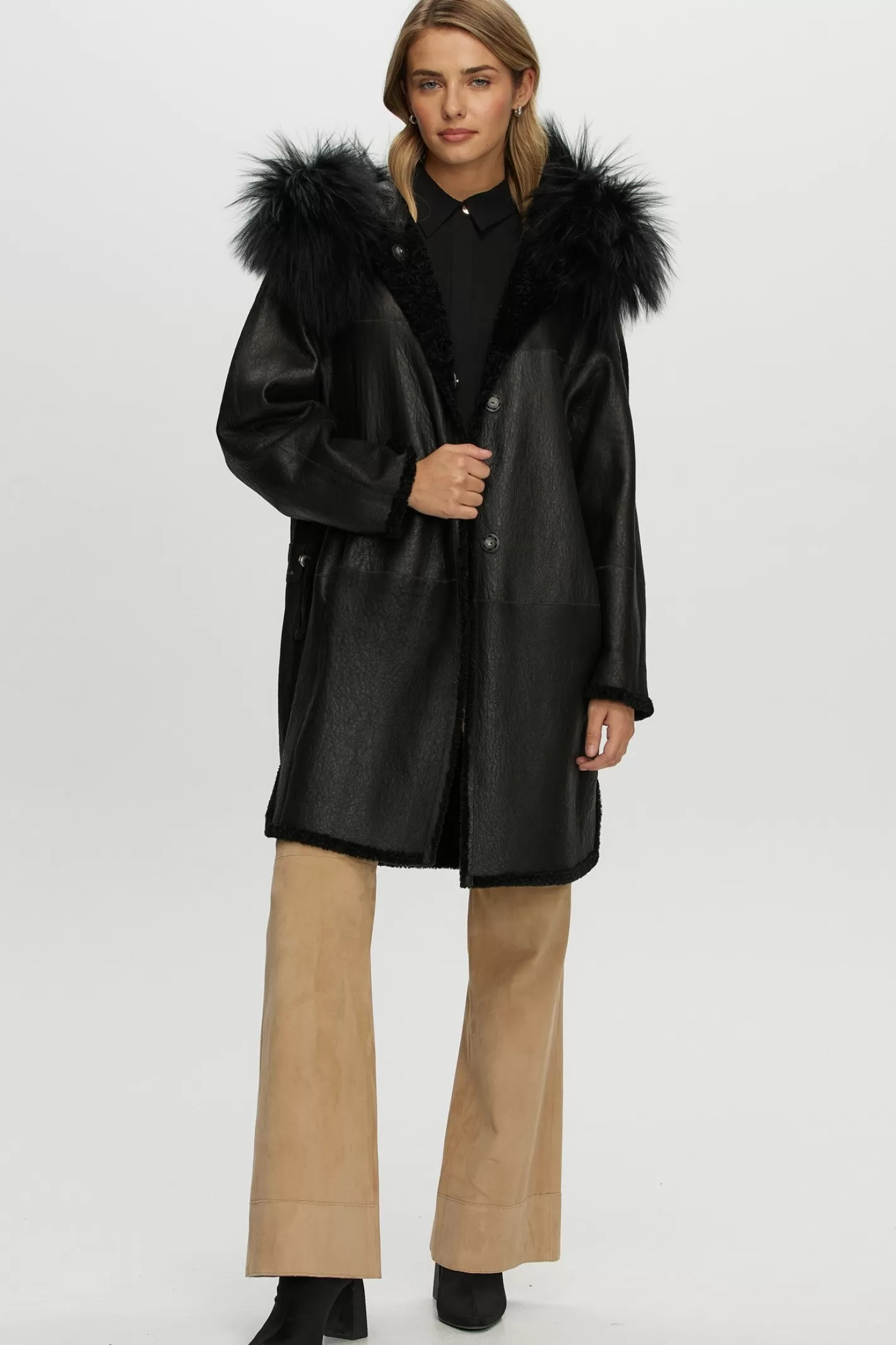 Manteau réversible GORSKI Montréal en agneau shearling de Nouvelle-Zélande avec capuche ornée de fourrure d'agneau mongol - Conception élégante et polyvalente pour un confort douillet