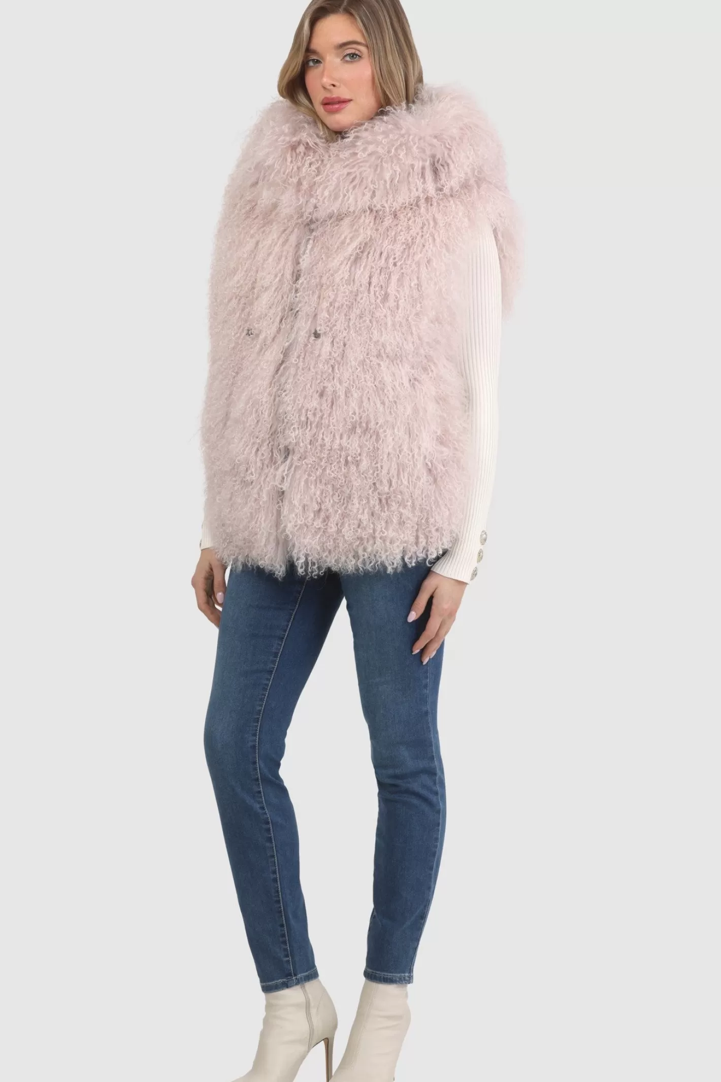 Veste réversible femme GORSKI Montréal - Édition exclusive en agneau shearling mongol avec doublure en laine et cachemire Loro Piana - Confort hiver et élégance intemporelle 

(Note : J'ai restructuré la phrase pour une lecture plus fluide, ajouté des termes évocateurs comme 