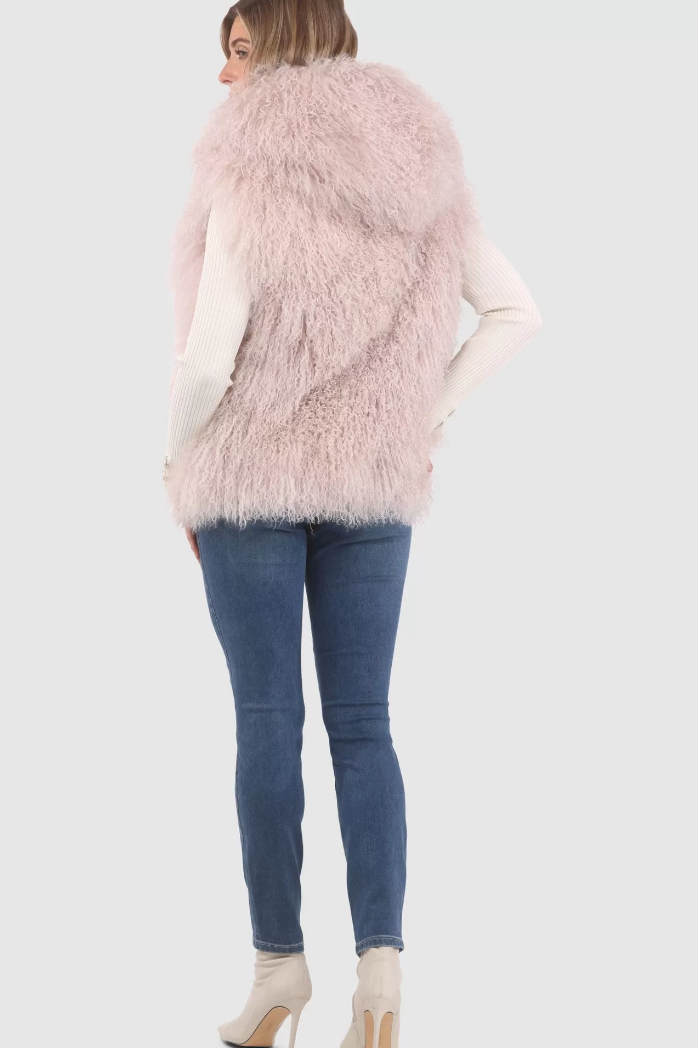 Veste réversible femme GORSKI Montréal - Édition exclusive en agneau shearling mongol avec doublure en laine et cachemire Loro Piana - Confort hiver et élégance intemporelle 

(Note : J'ai restructuré la phrase pour une lecture plus fluide, ajouté des termes évocateurs comme 