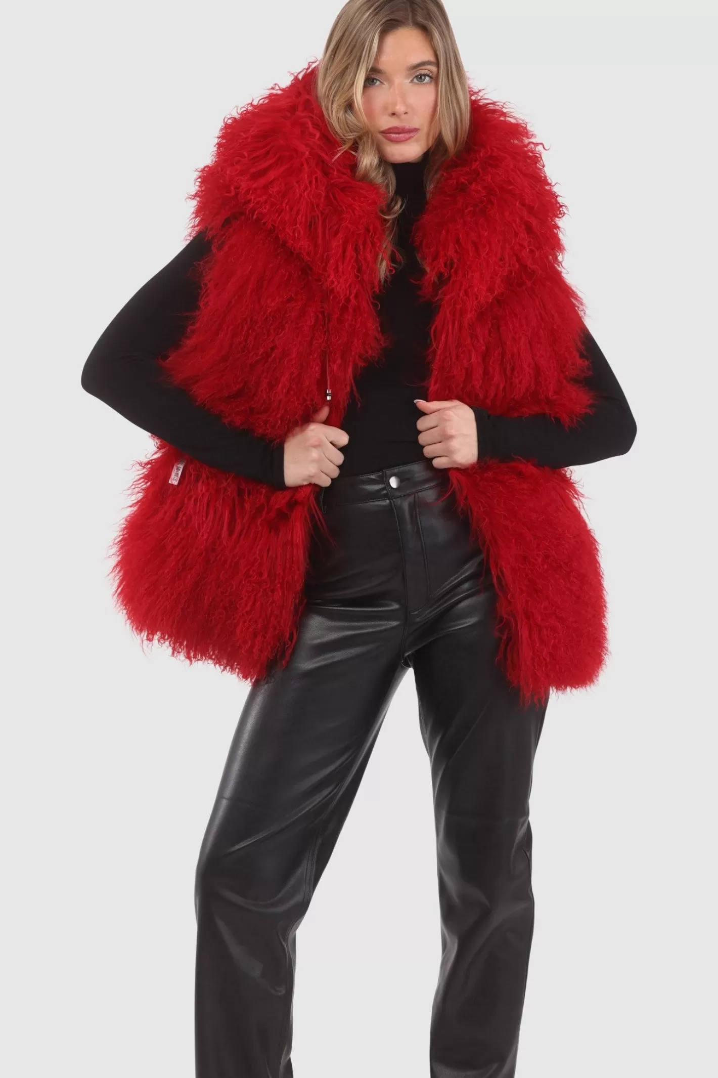 Veste réversible femme GORSKI Montréal - Édition exclusive en agneau shearling mongol avec doublure en laine et cachemire Loro Piana - Confort hiver et élégance intemporelle 

(Note : J'ai restructuré la phrase pour une lecture plus fluide, ajouté des termes évocateurs comme 