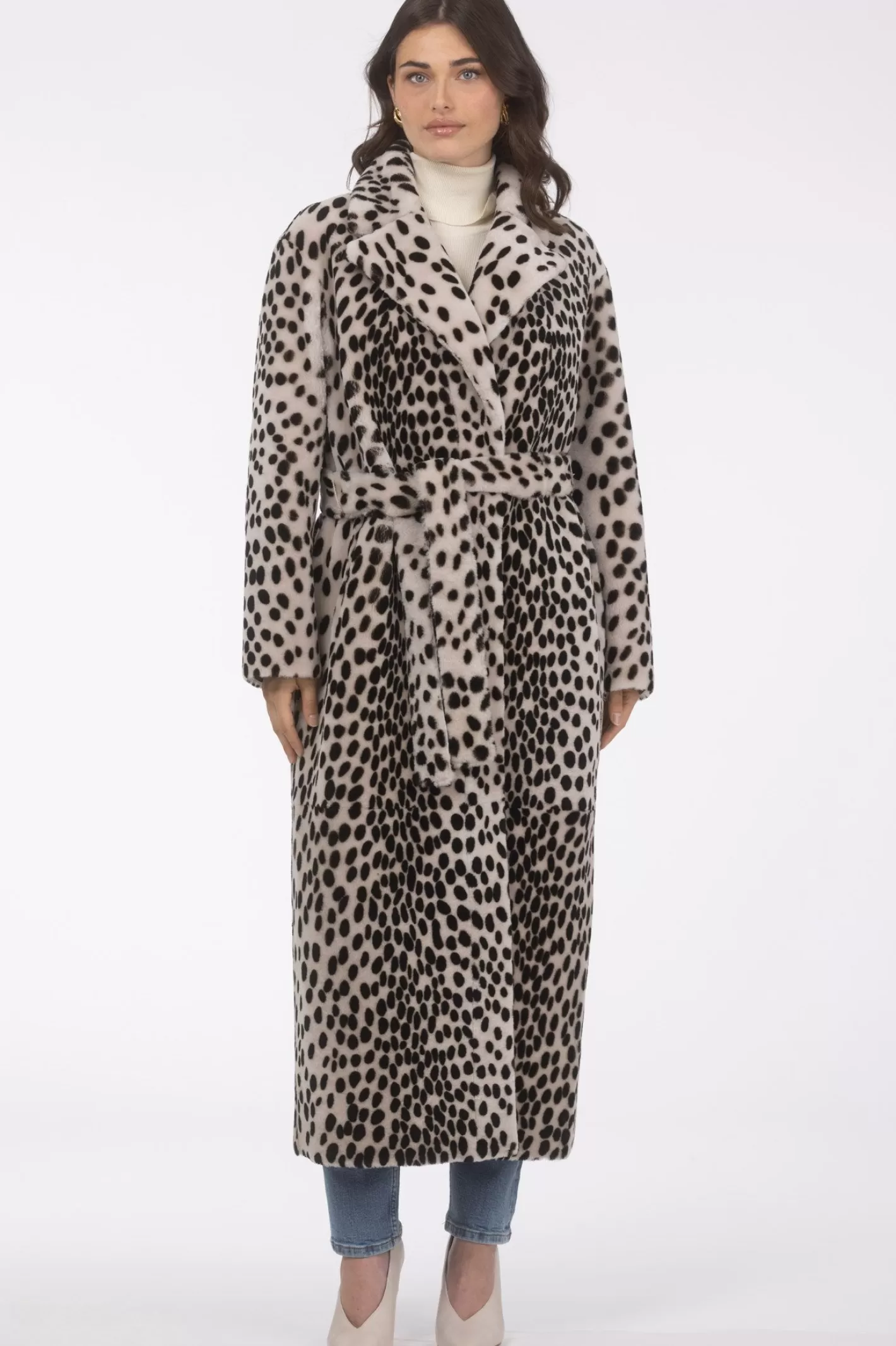 Manteau Double-Face GORSKI Montréal en Mouton Shearling - Élégance Hivernale 2024 pour Femme 

(Version premium avec capuche amovible et coupe ajustée)