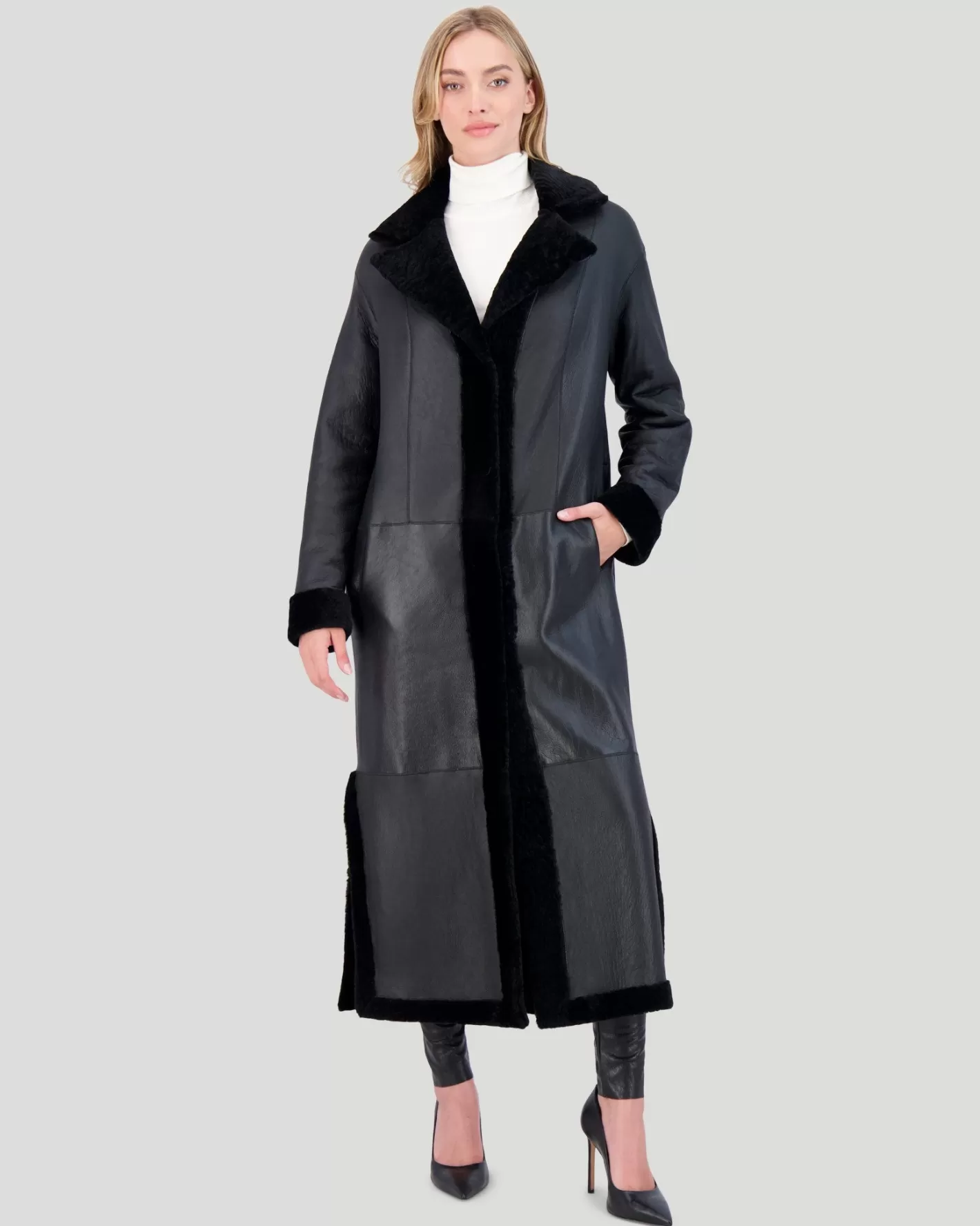 Manteau réversible en agneau shearling élégant avec fentes latérales ajustables et ceinture assortie - Collection exclusive Maison GORSKI Montréal