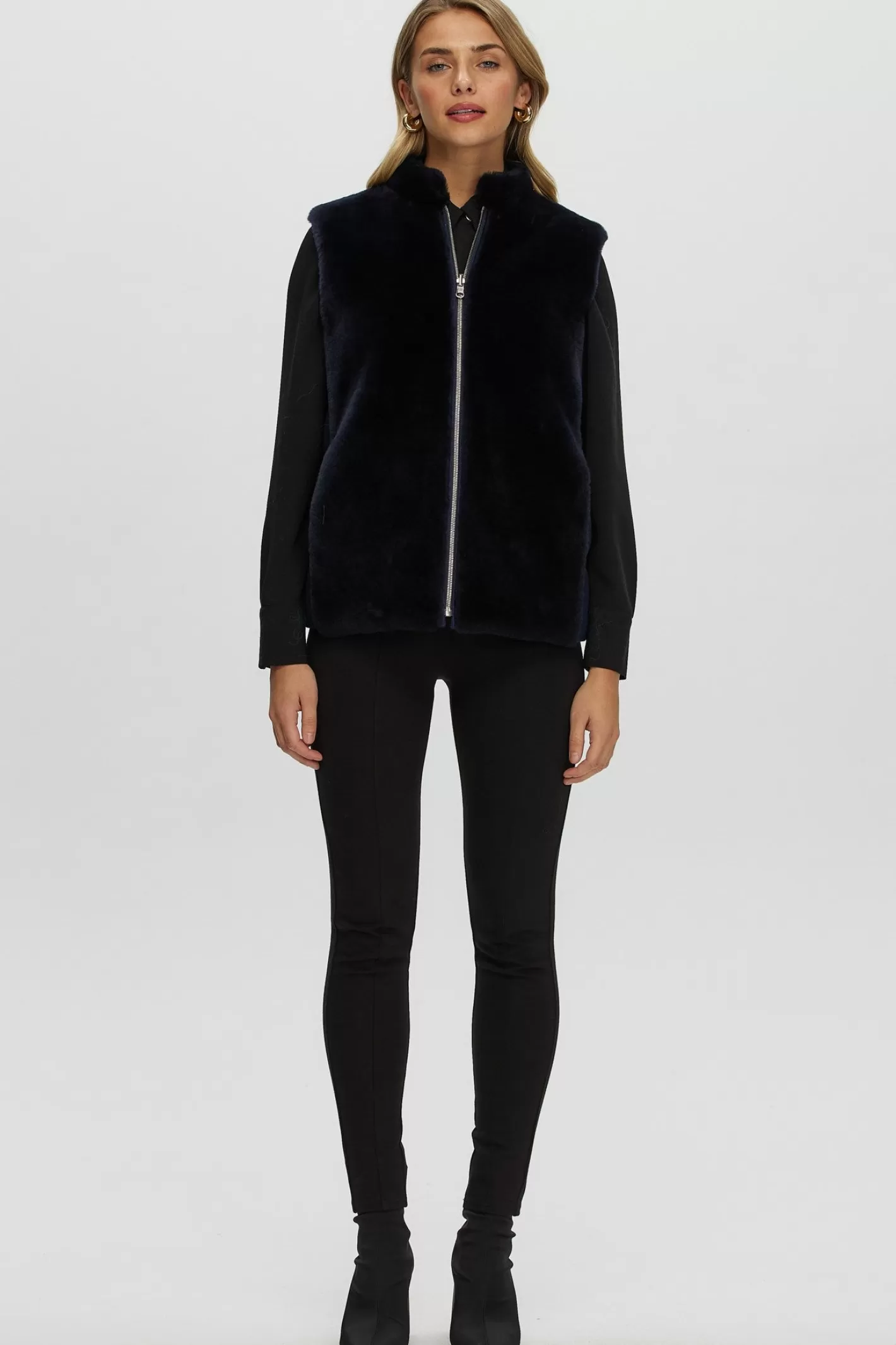 GORSKI Élégance Urbaine : Veste Réversible Femme en Agneau Shearling et Cachemire Loro Piana – Doudoune Matelassée Collection Montréal