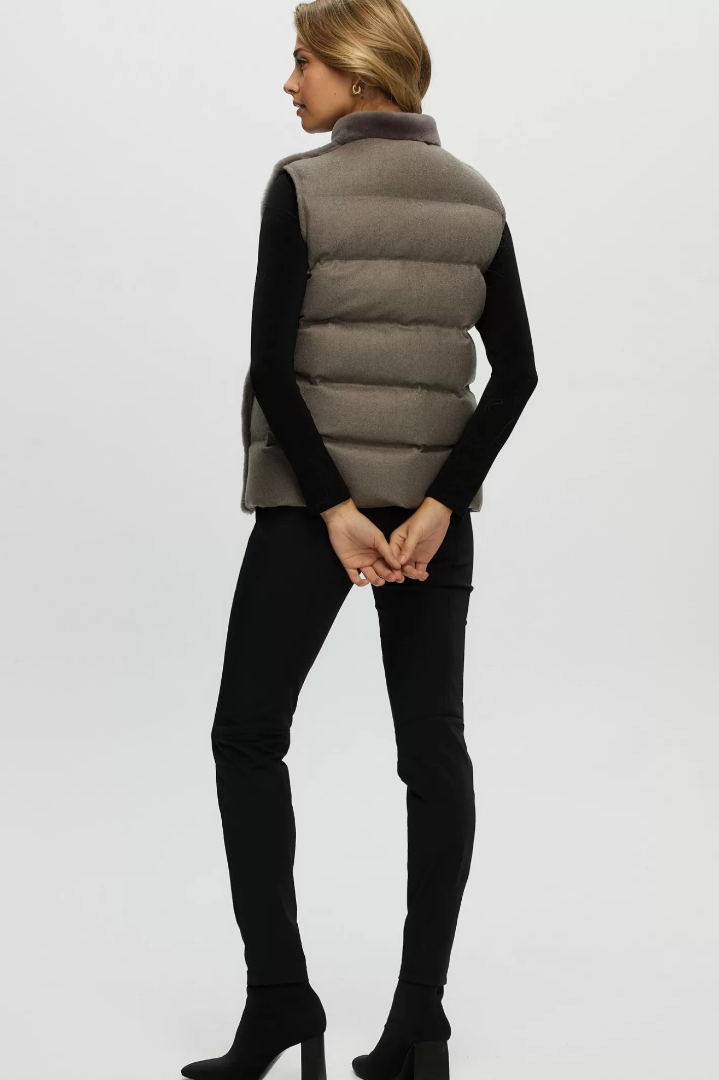 GORSKI Élégance Urbaine : Veste Réversible Femme en Agneau Shearling et Cachemire Loro Piana – Doudoune Matelassée Collection Montréal