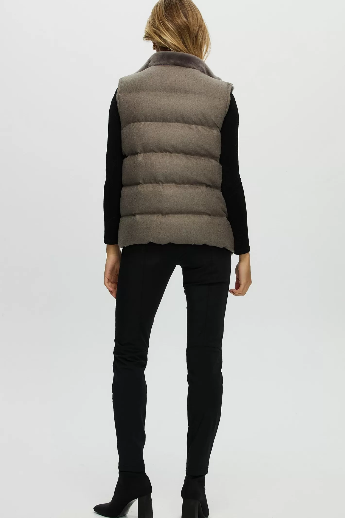 GORSKI Élégance Urbaine : Veste Réversible Femme en Agneau Shearling et Cachemire Loro Piana – Doudoune Matelassée Collection Montréal