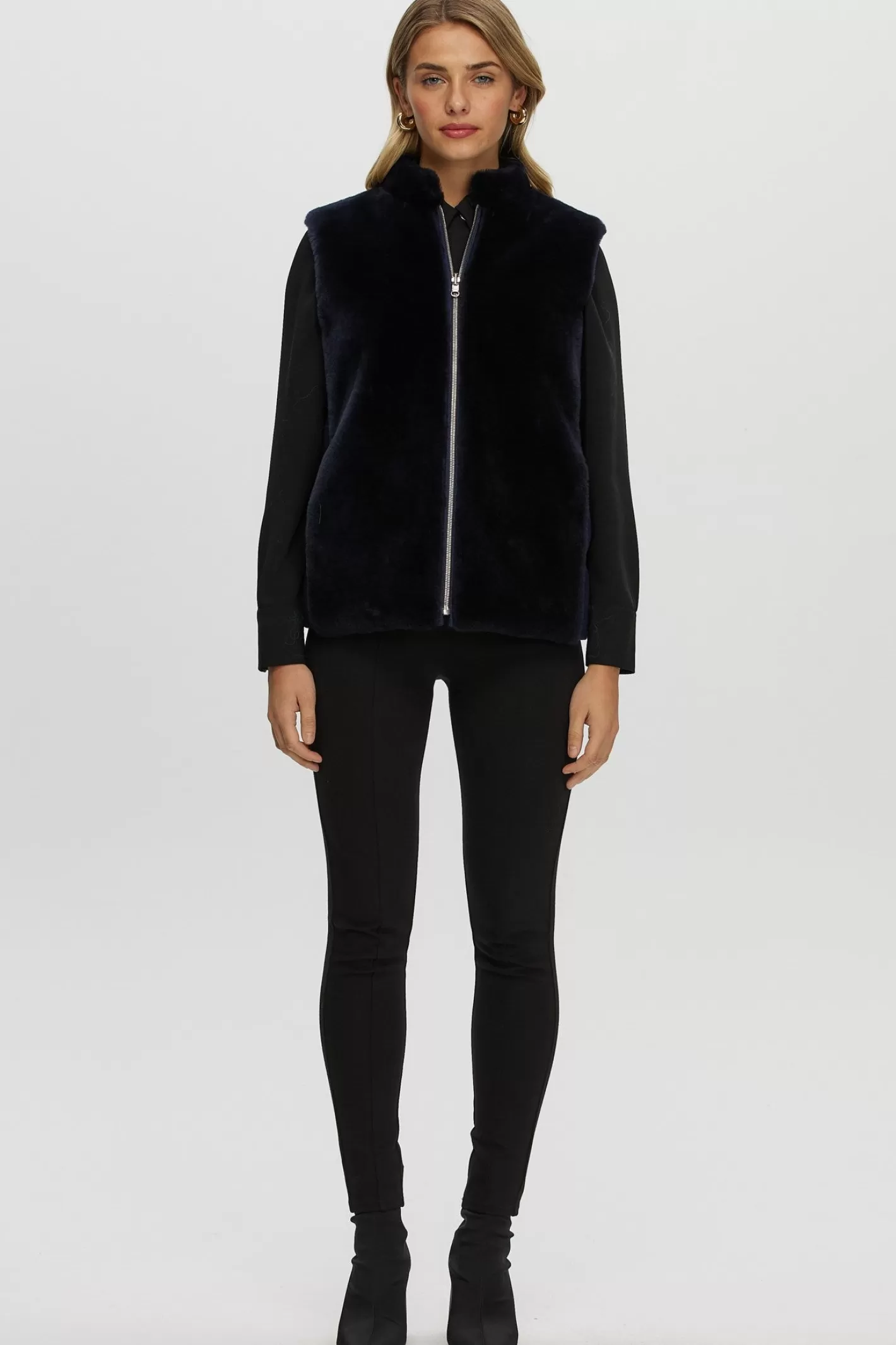 GORSKI Élégance Urbaine : Veste Réversible Femme en Agneau Shearling et Cachemire Loro Piana – Doudoune Matelassée Collection Montréal