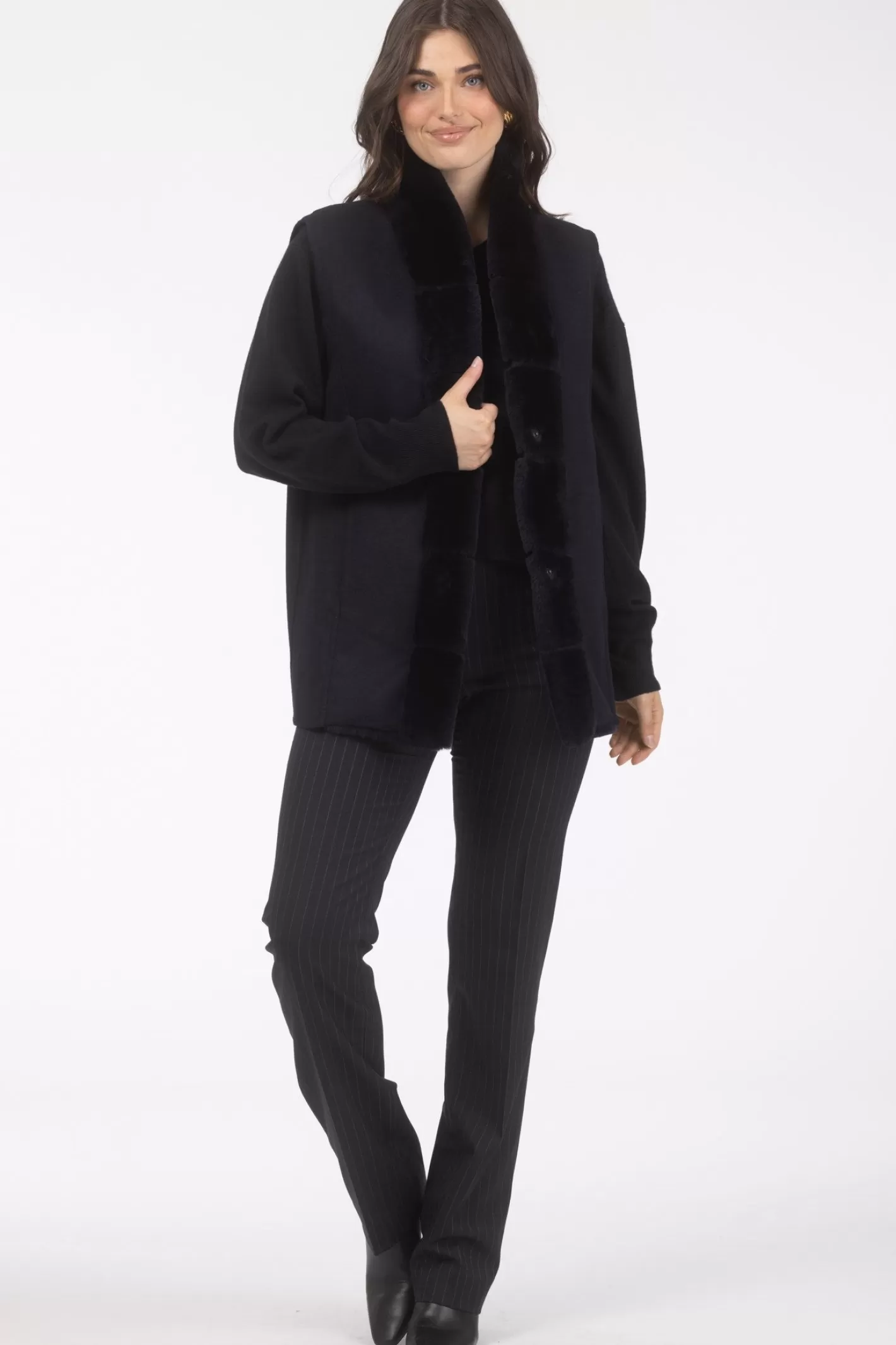 Doudoune réversible femme GORSKI Montréal - Mouton shearling doux avec doublure en cachemire et laine premium, style urbain élégant
