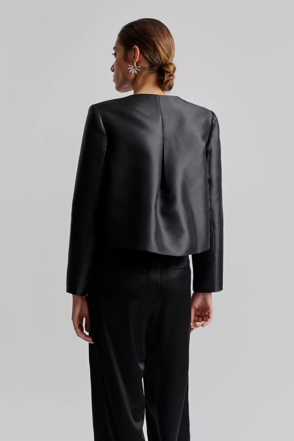 Blouse Femme Malina Ruthie Noir - Style Intemporel en Soldes Flash