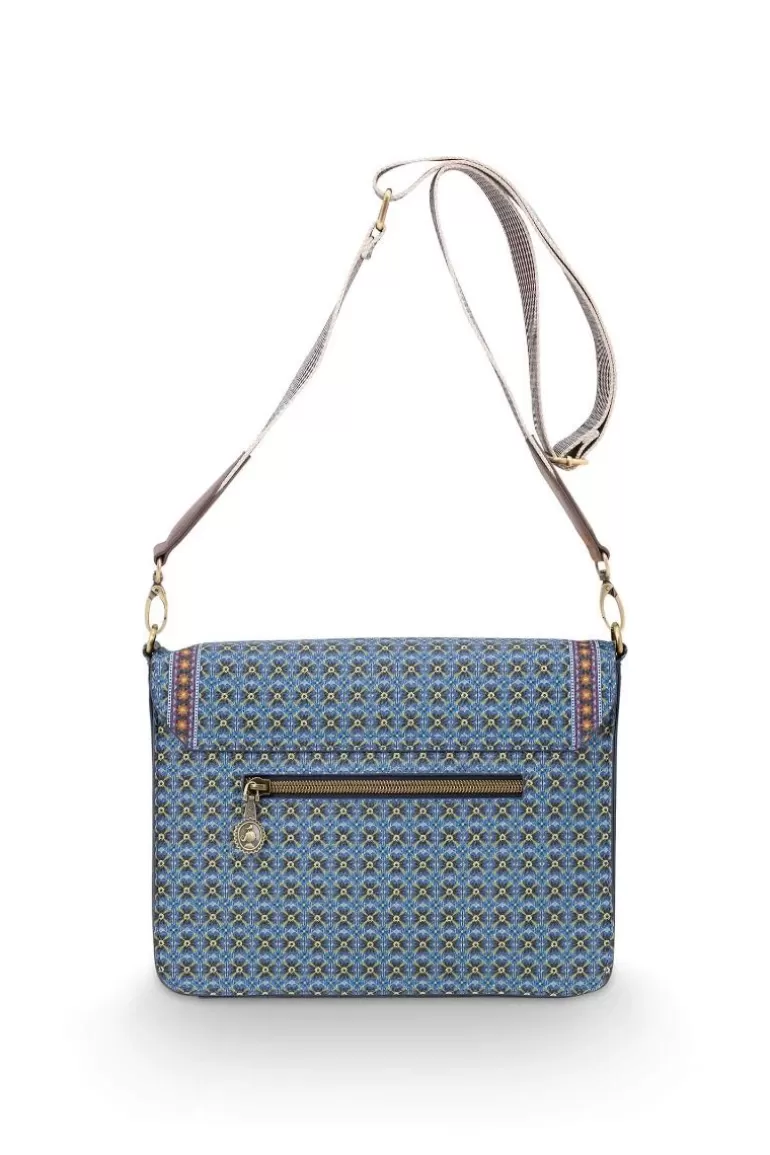 Sac bandoulière imprimé trèfle bleu - Collection bohème Pip Studio 

(Note: J'ai restructuré la titraille en mettant en avant l'élément visuel distinctif (trèfle), précisé le style (bohème), et utilisé une formulation plus engageante typique des descriptifs produits tout en conservant les mots-clés essentiels. La mention 