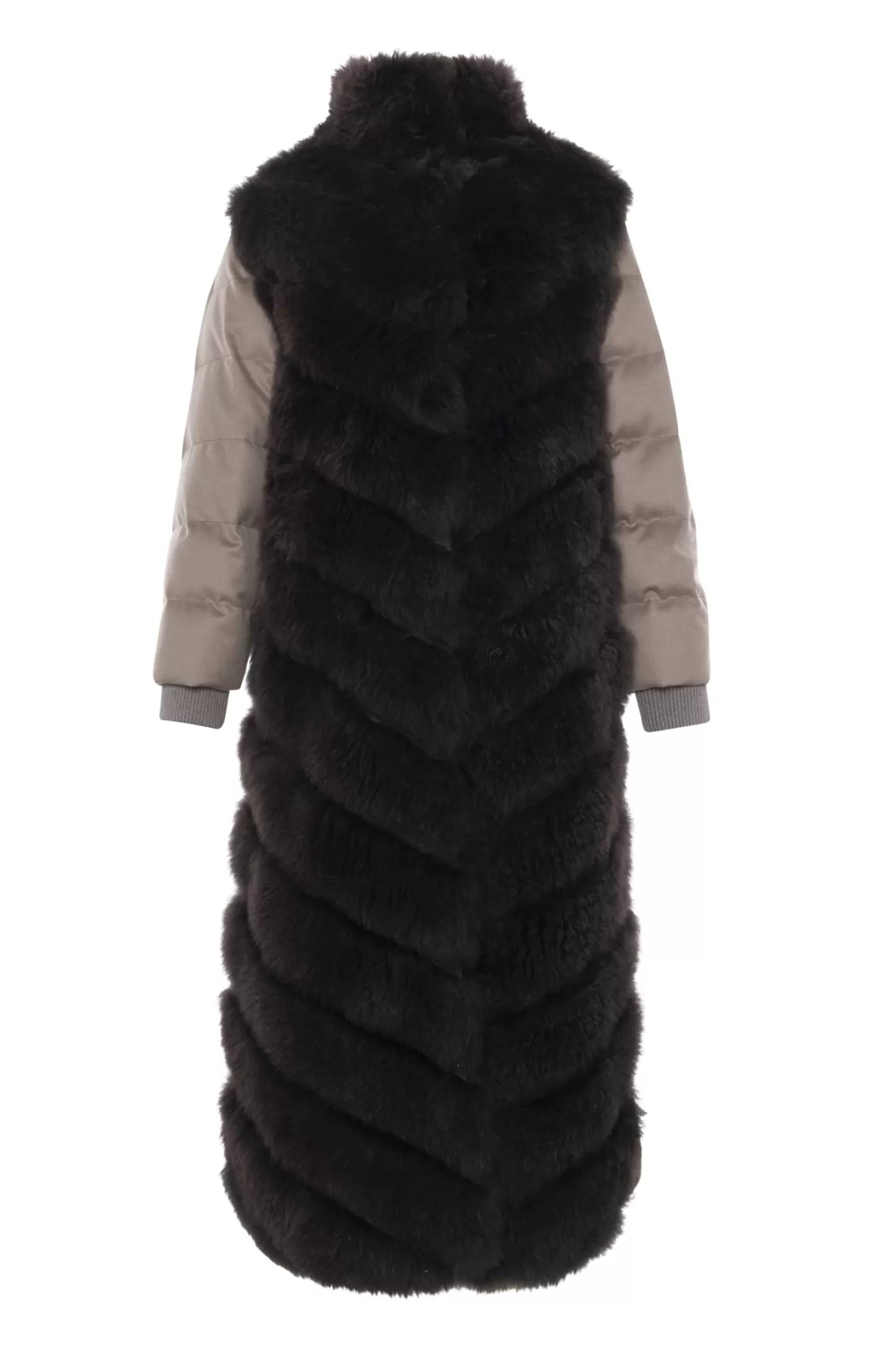 Manteau Hiver Femme GORSKI – Collection Montréal | Coupe Diagonal en Mélange Cachemire avec Manches et Dos Loro Piana – Élégance Hivernale & Luxe Minimaliste