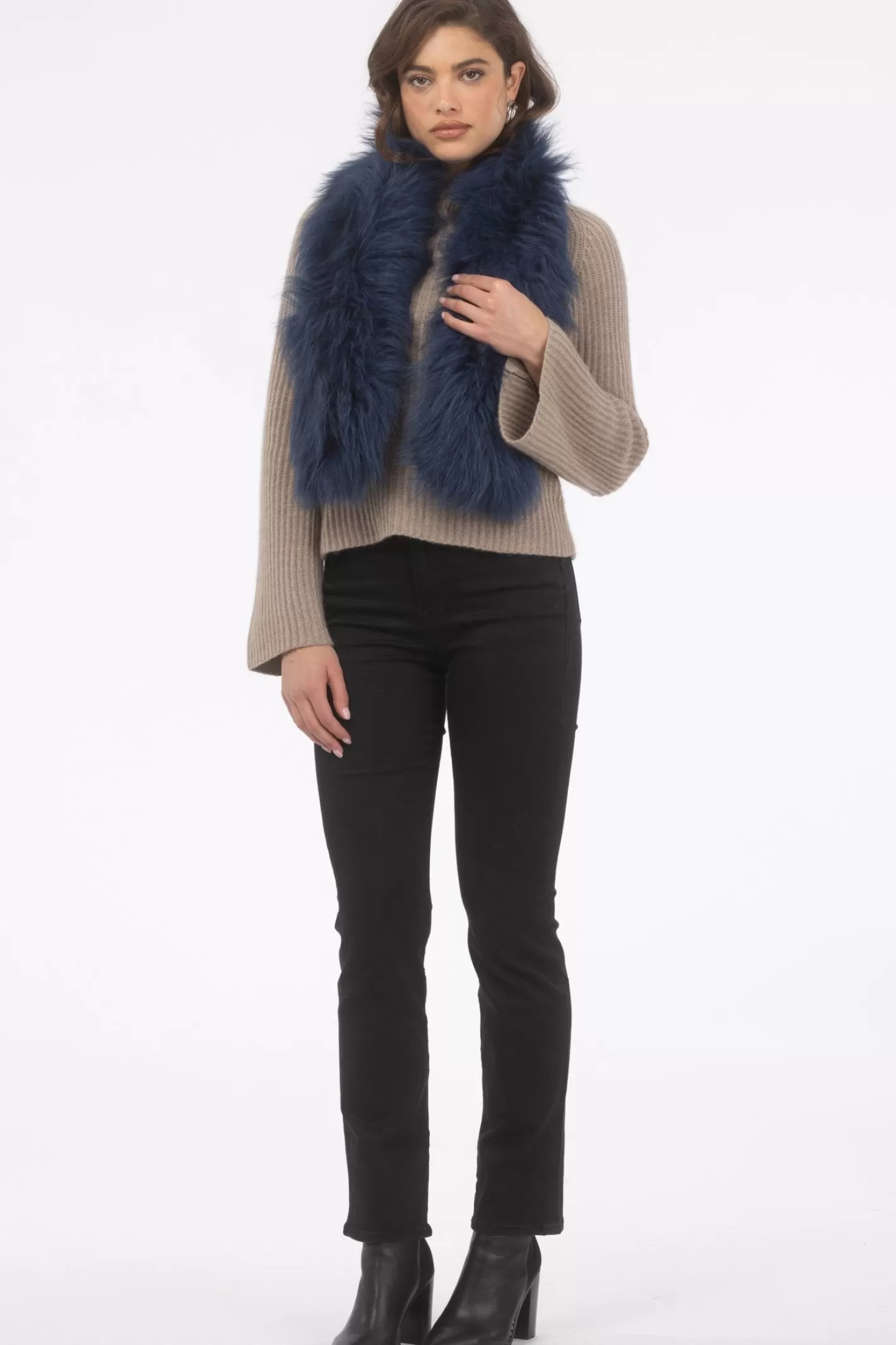 Écharpe Femme GORSKI Montréal – Laine d’Agneau Élégante et Confortable