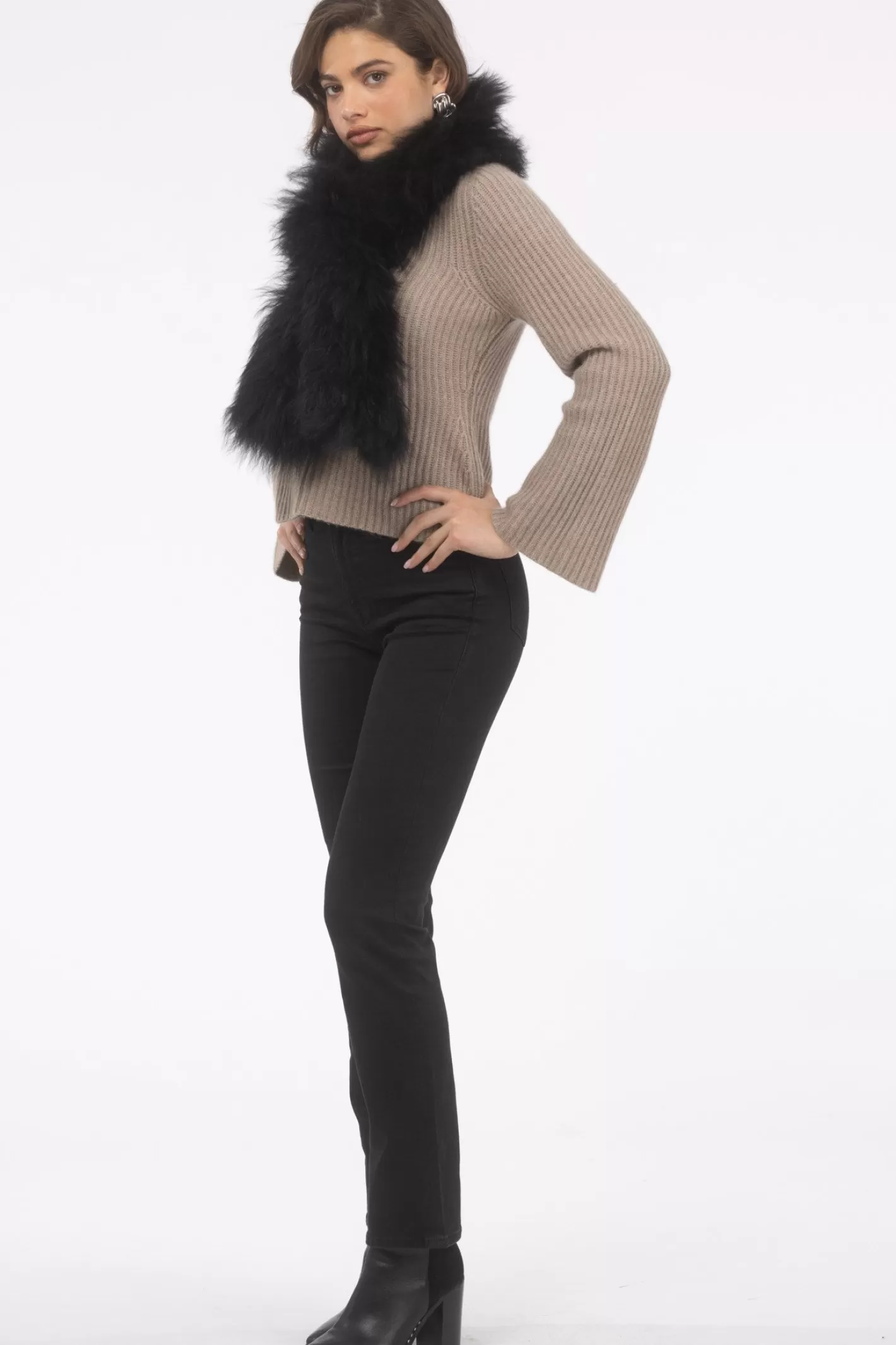 Écharpe Femme GORSKI Montréal – Laine d’Agneau Élégante et Confortable