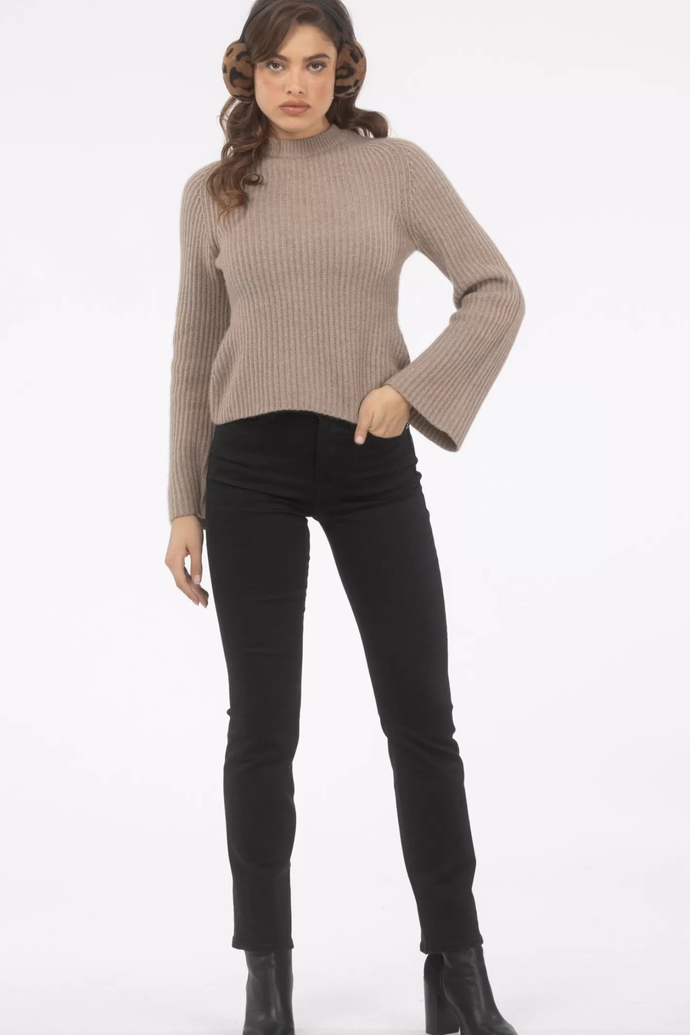 Écharpe Femme GORSKI Montréal – Laine d’Agneau Élégante et Confortable
