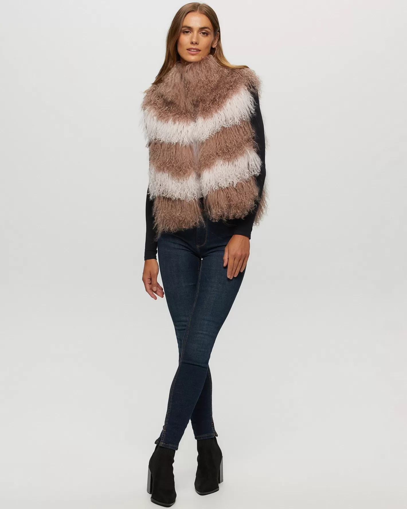 Veste femme en agneau mongol bordures nylon – Modèle exclusif GORSKI Montréal