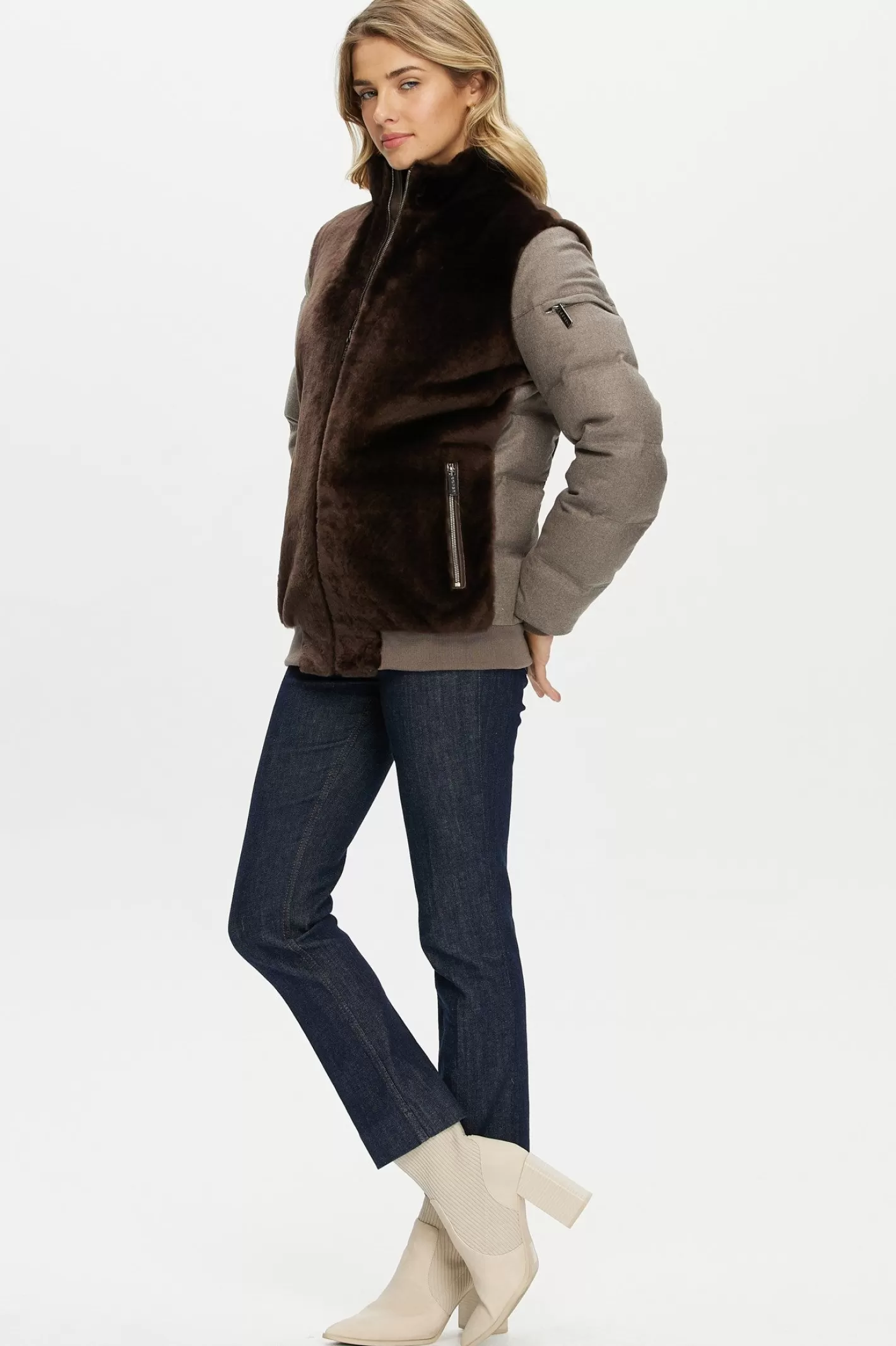 Veste féminine GORSKI Montréal - Doublure en agneau shearling avec manches et dos matelassés en cachemire Loro Piana et laine duveteuse
