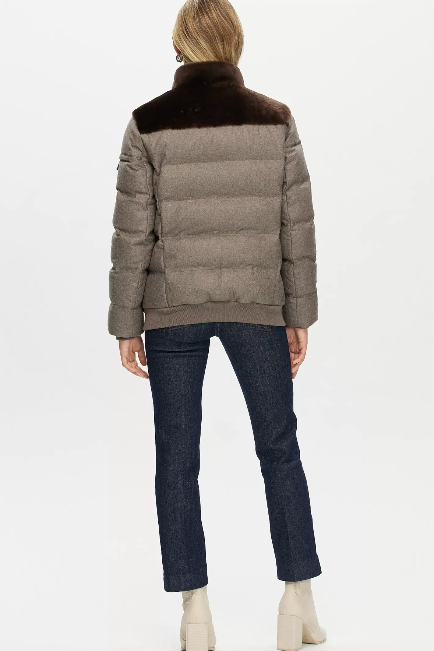 Veste féminine GORSKI Montréal - Doublure en agneau shearling avec manches et dos matelassés en cachemire Loro Piana et laine duveteuse