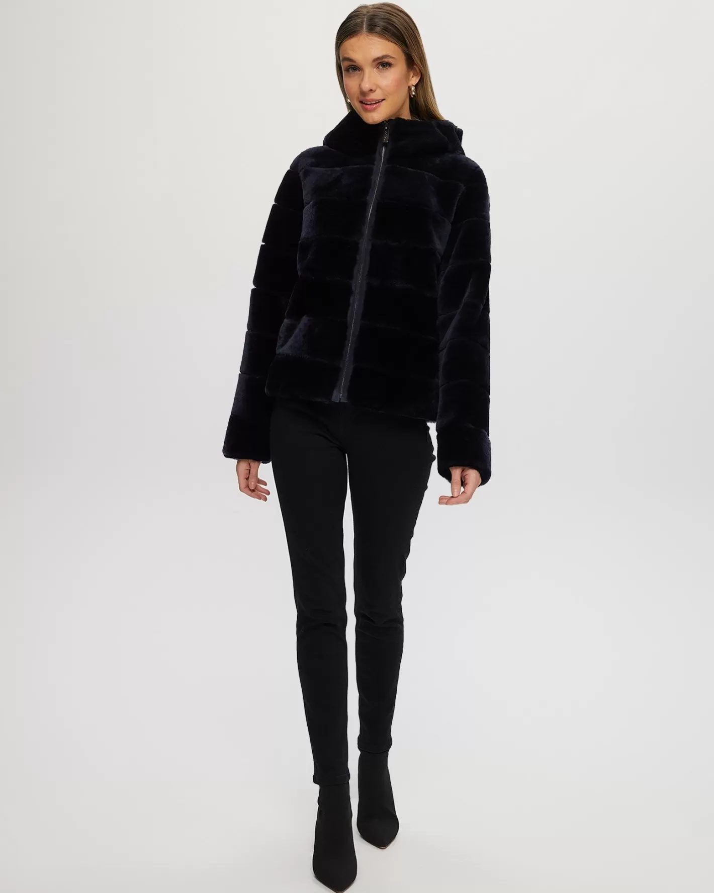 Doudoune capuche zippée GORSKI - Agneau shearling douillet - Édition exclusive Montréal