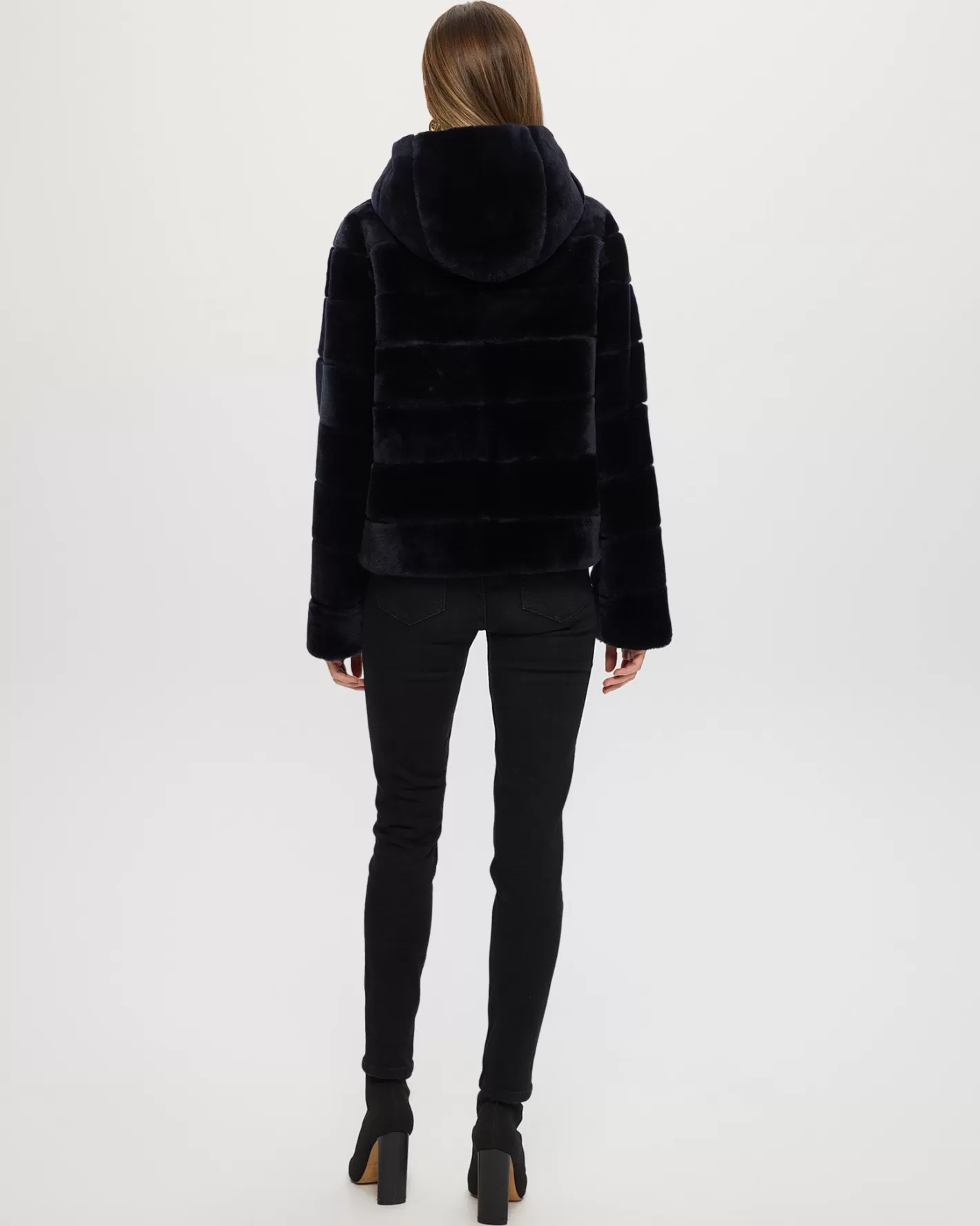 Doudoune capuche zippée GORSKI - Agneau shearling douillet - Édition exclusive Montréal