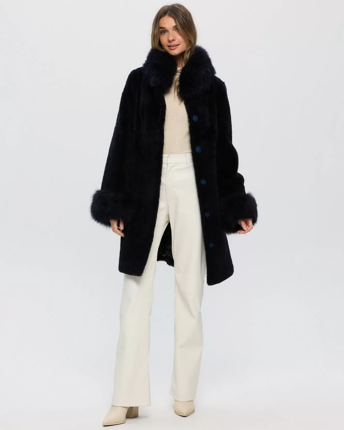 Veste GORSKI Montréal Pour Femme - Taille Cisaillée en Cachemire de Chèvre Sélectionné avec Col et Poignets Matelassés