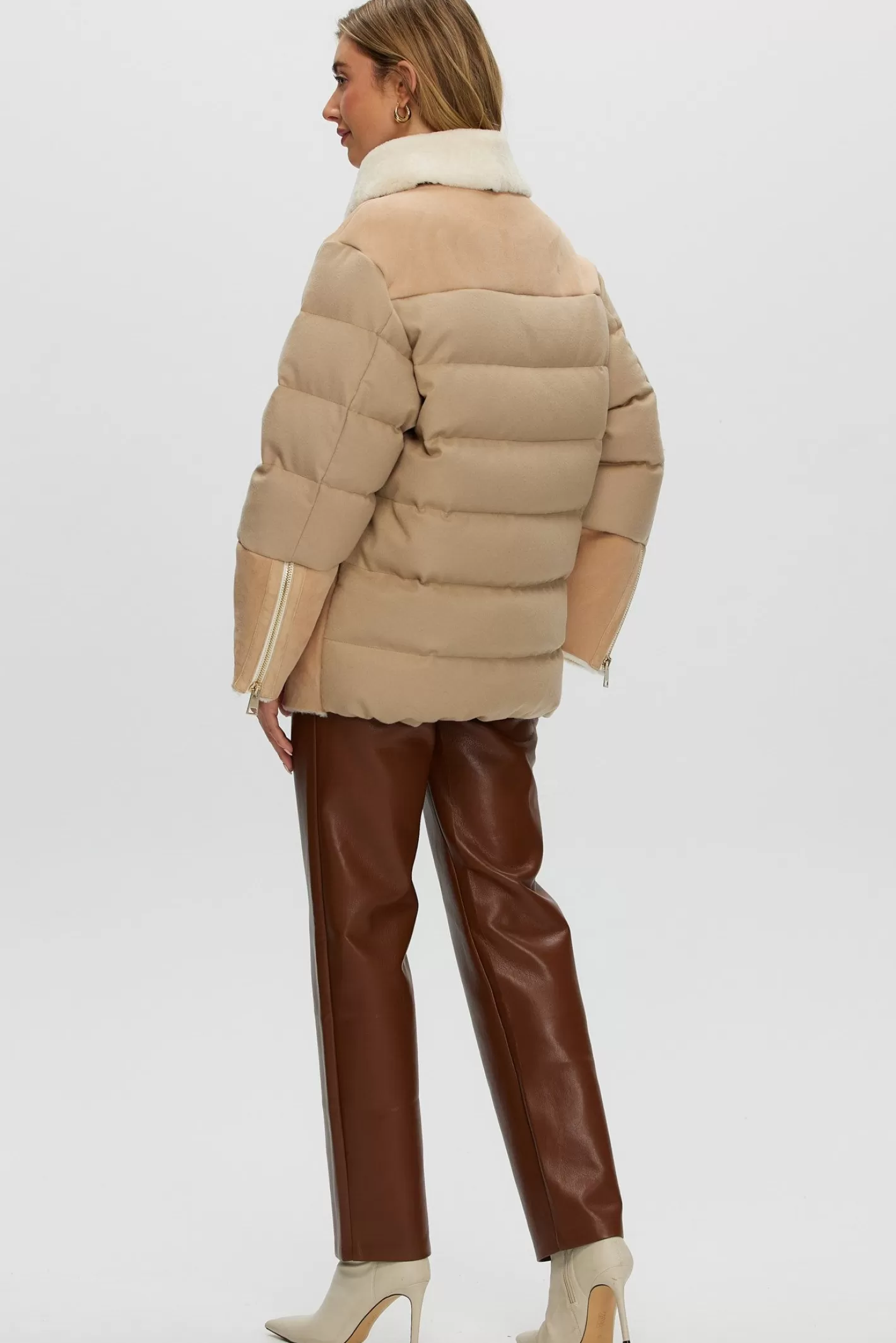 Veste matelassée Montréal en agneau shearling et cachemire Loro Piana - Doudoune d'hiver premium pour femme par GORSKI