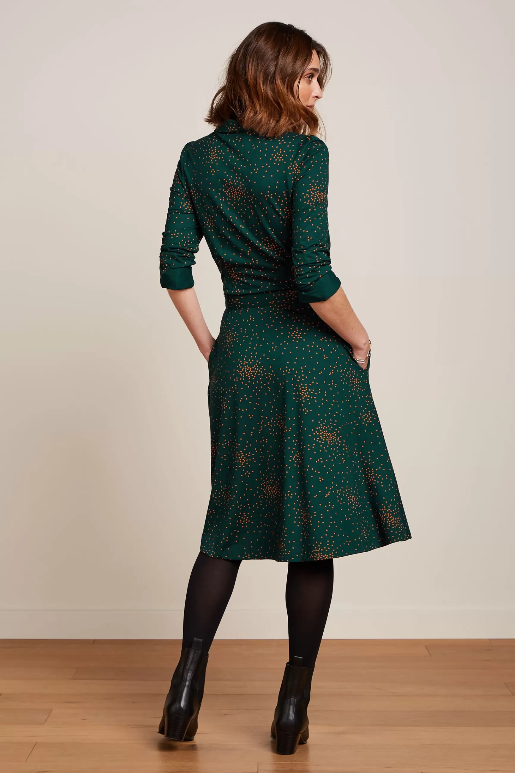 Robe de soirée élégante Sheeva - Collection Saint-Valentin par King Louie | Modèle féminin romantique avec broderies raffinées