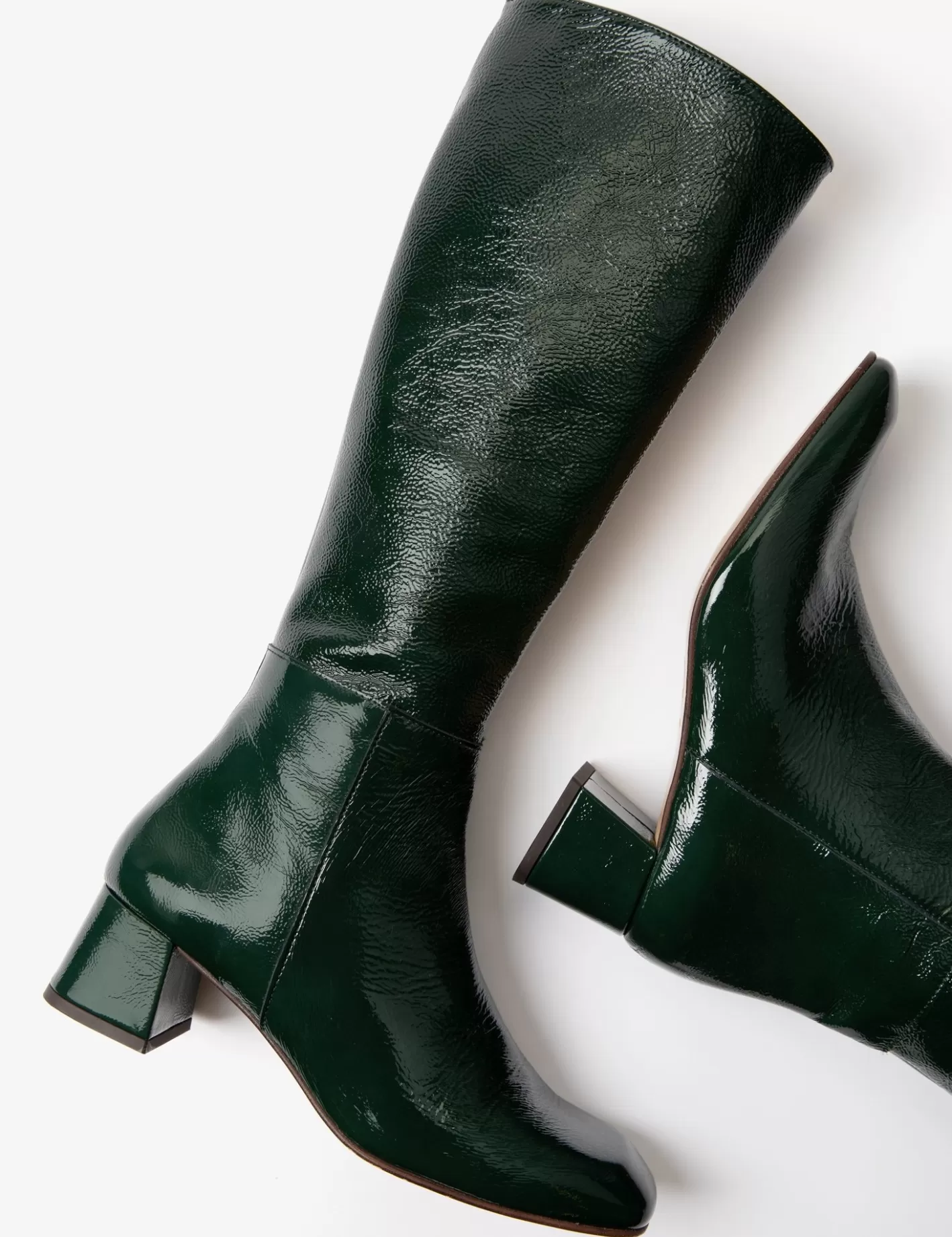 Bottes Sinatra en Cuir Verni - Modèle Talon Haut & Tige Longue | Style Intemporel