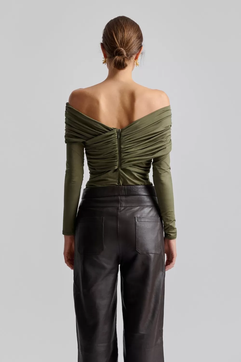 Débardeur Siri Malina - Teinte Olive Élégante pour Look Urbain