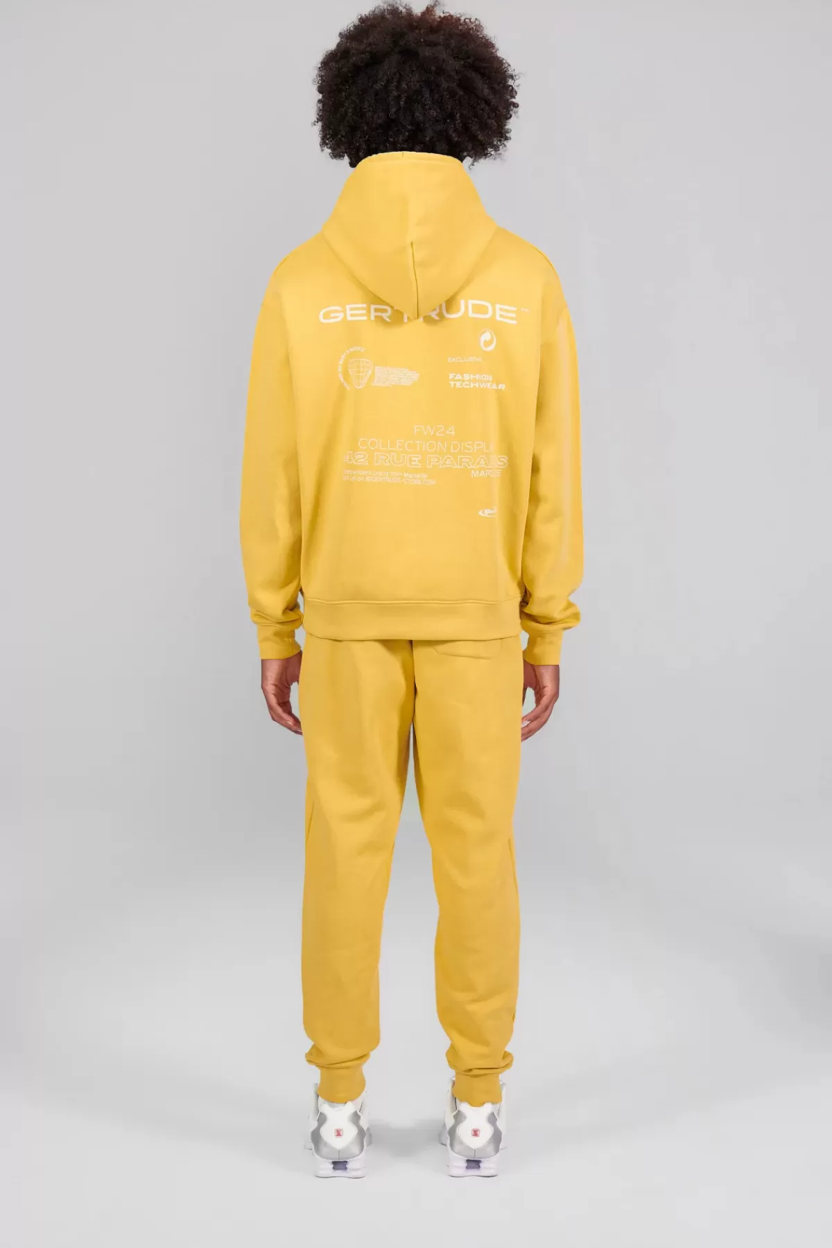 Découvrez le Sweat Anto-Gertrude : Confort Unisexe en Édition Limitée - Soldes Exclusives - Livraison Rapide