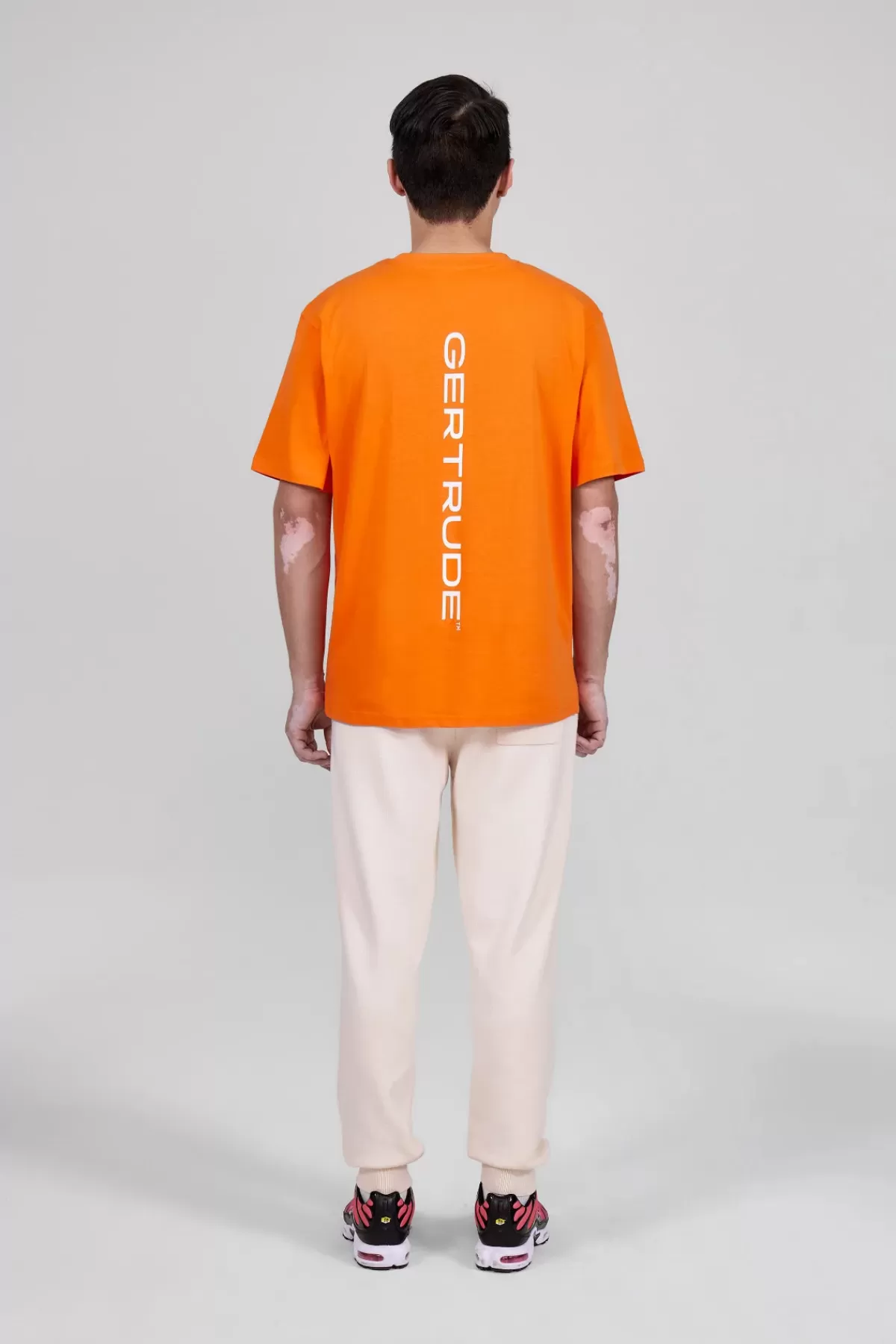 T-shirt décontracté manches courtes - Design exclusif Leonce & Gertrude | Promotion éclair été 2024