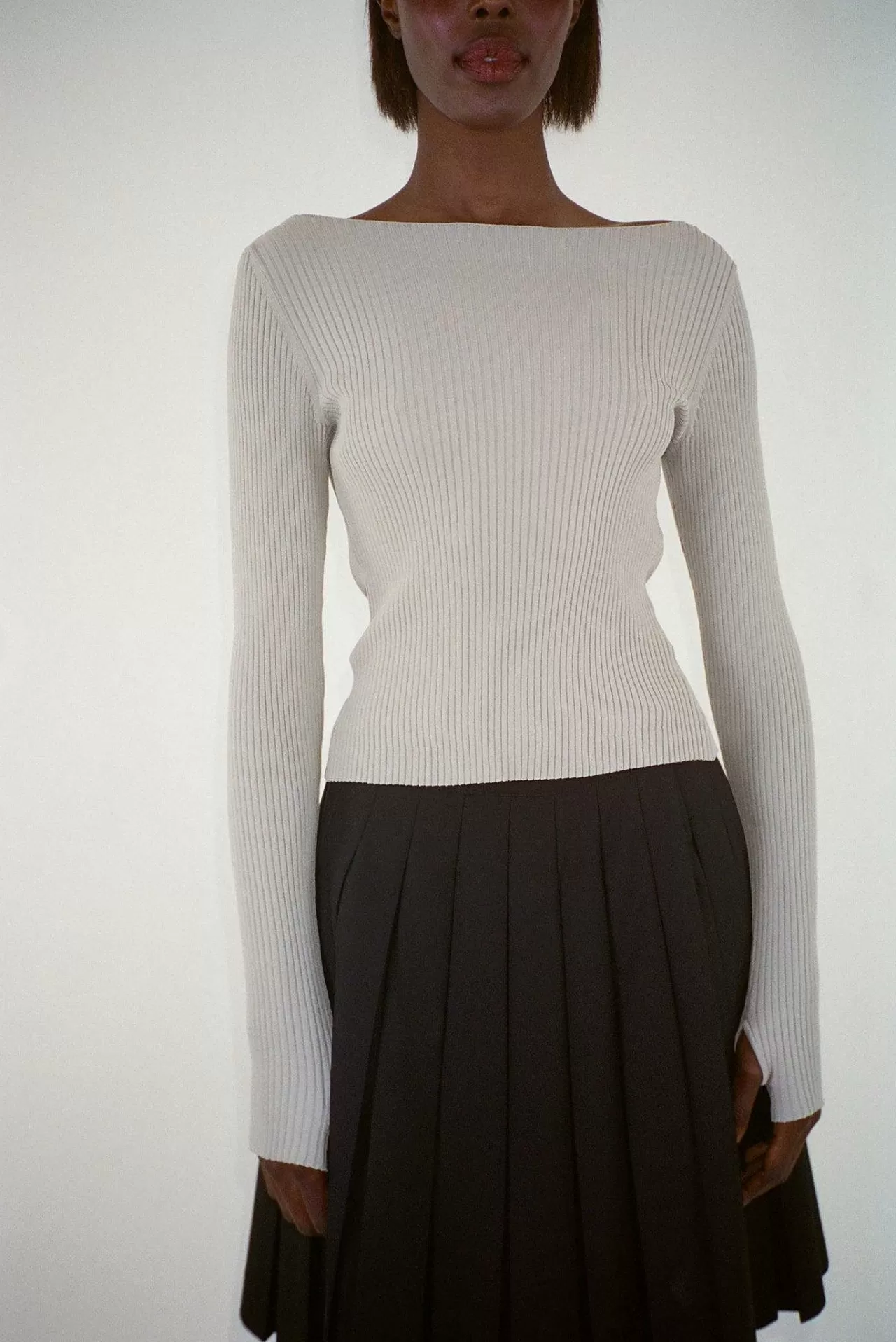 Pull d'hiver Sandy Liang - Laine doudou gris chiné pour tenue casual chic
