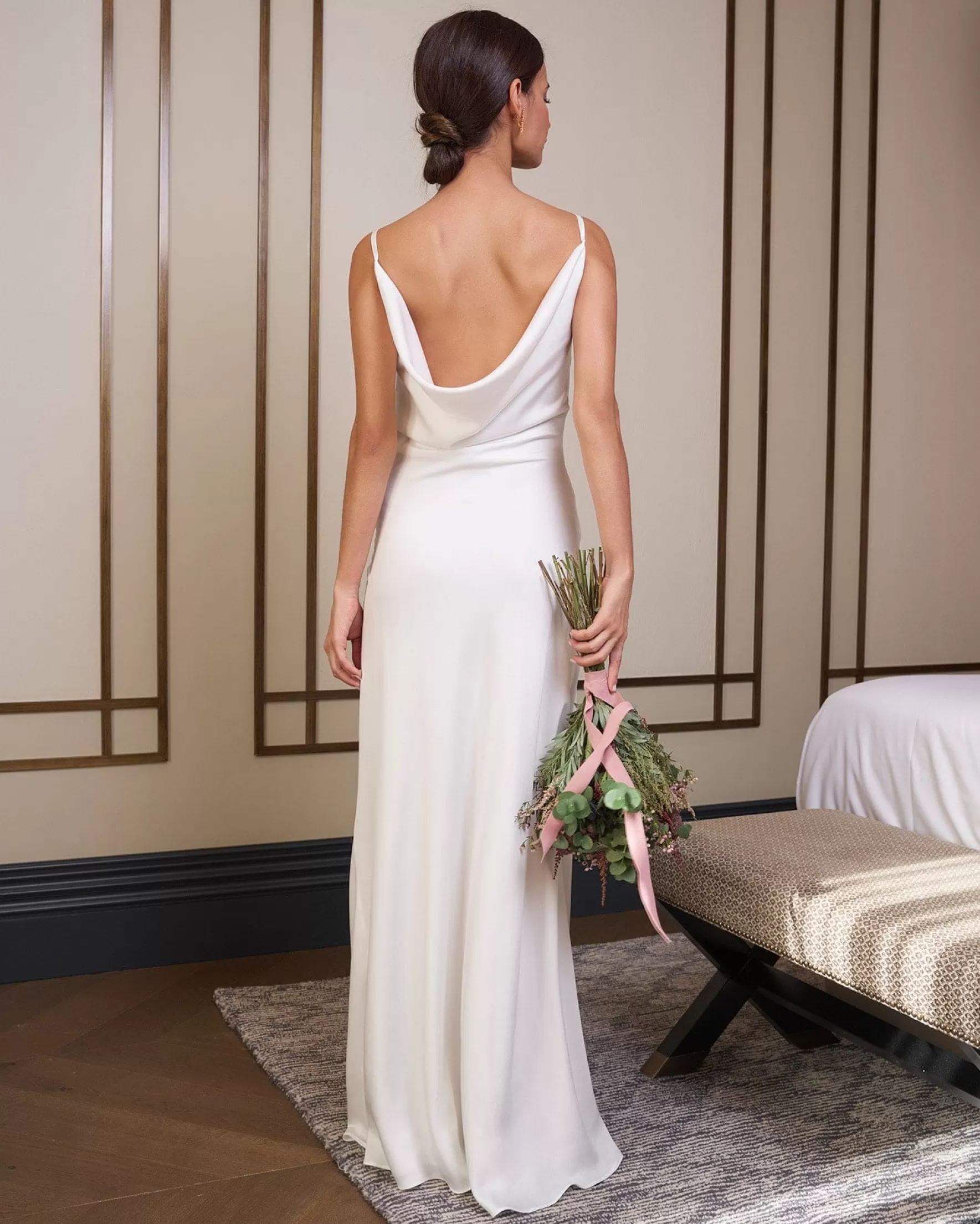 Robe de Mariée Héra Élégante - Collection Miphai à Petit Prix