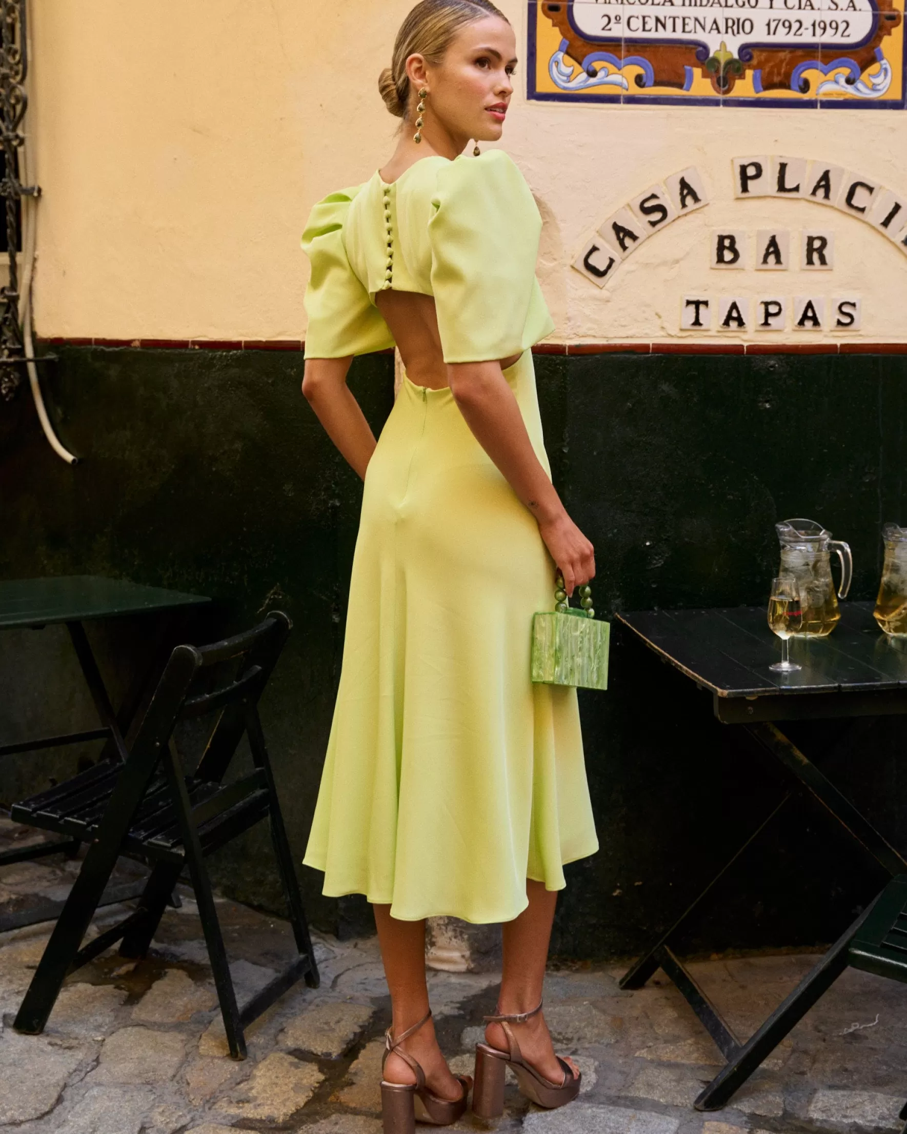 Miphai - Robe Élégante Plissée Vert Lime, Style Unique - Promotion Exclusive